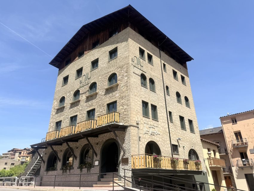la taula del niu 2