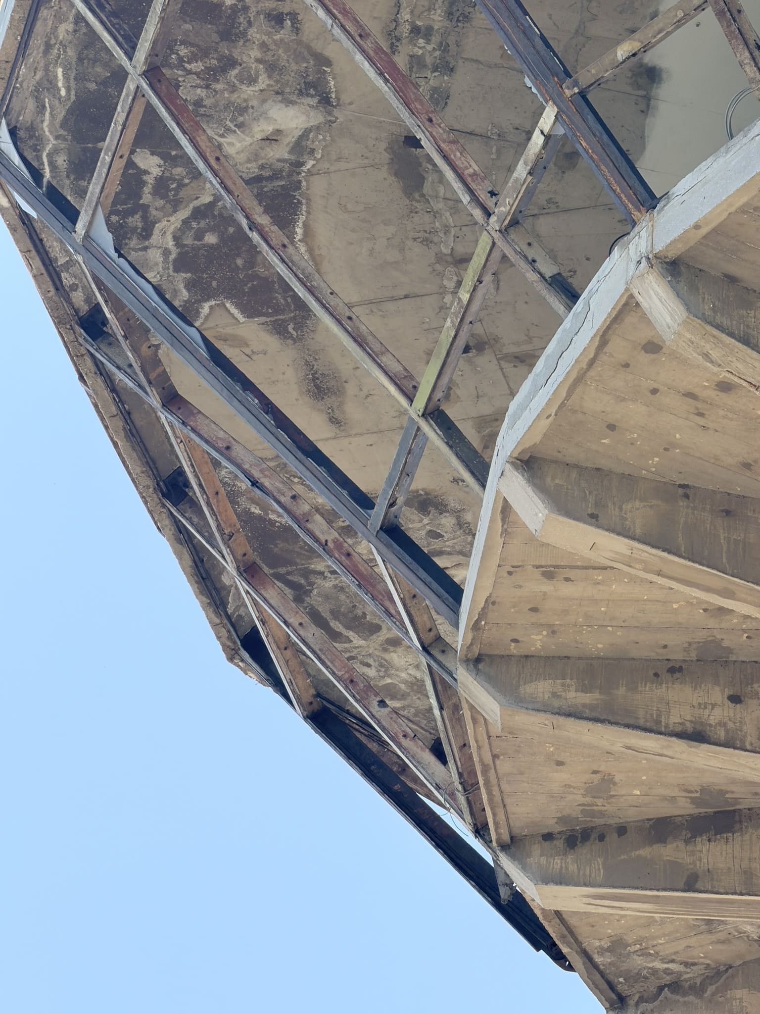 hum tower 2
