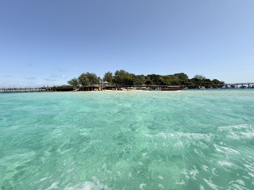 prison island 6