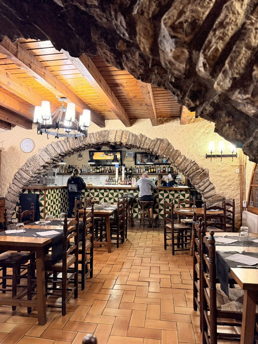 camping els roures restaurant