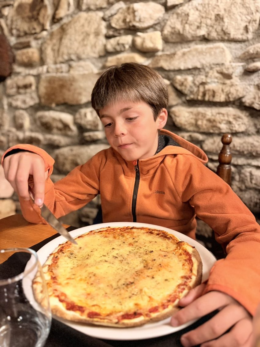 campoing els roures pizza