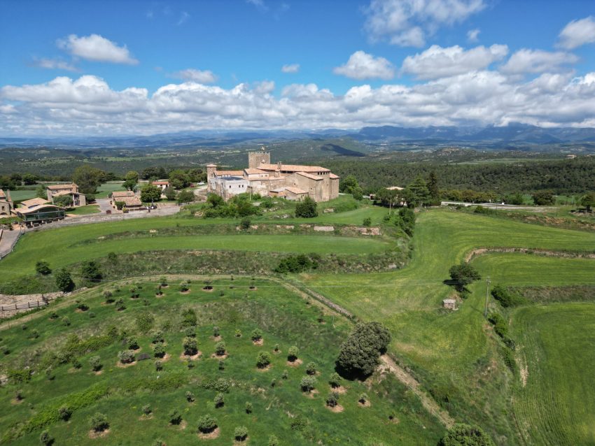 camping hostalet entorn monestir bo