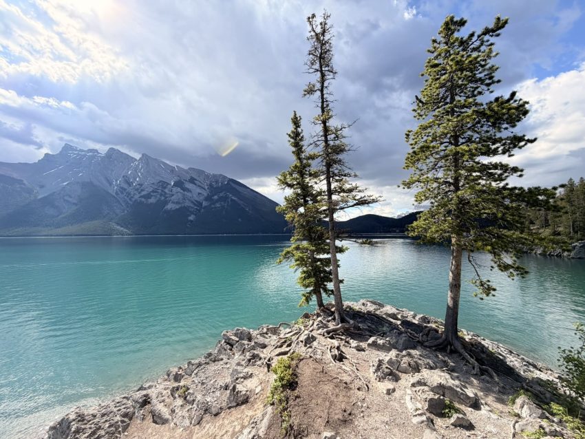 lake minnewanka 21212