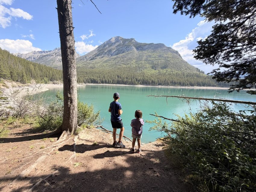 lake minnewanka nens