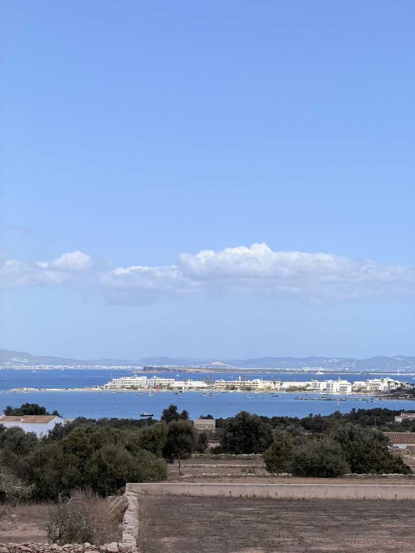 apartaments vista vedra formentera habitacio vistes