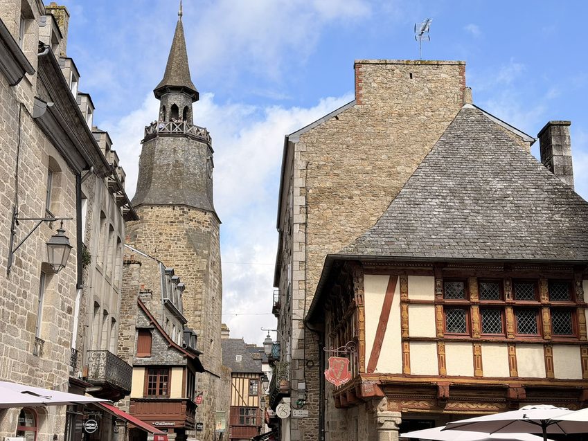 dinan 4