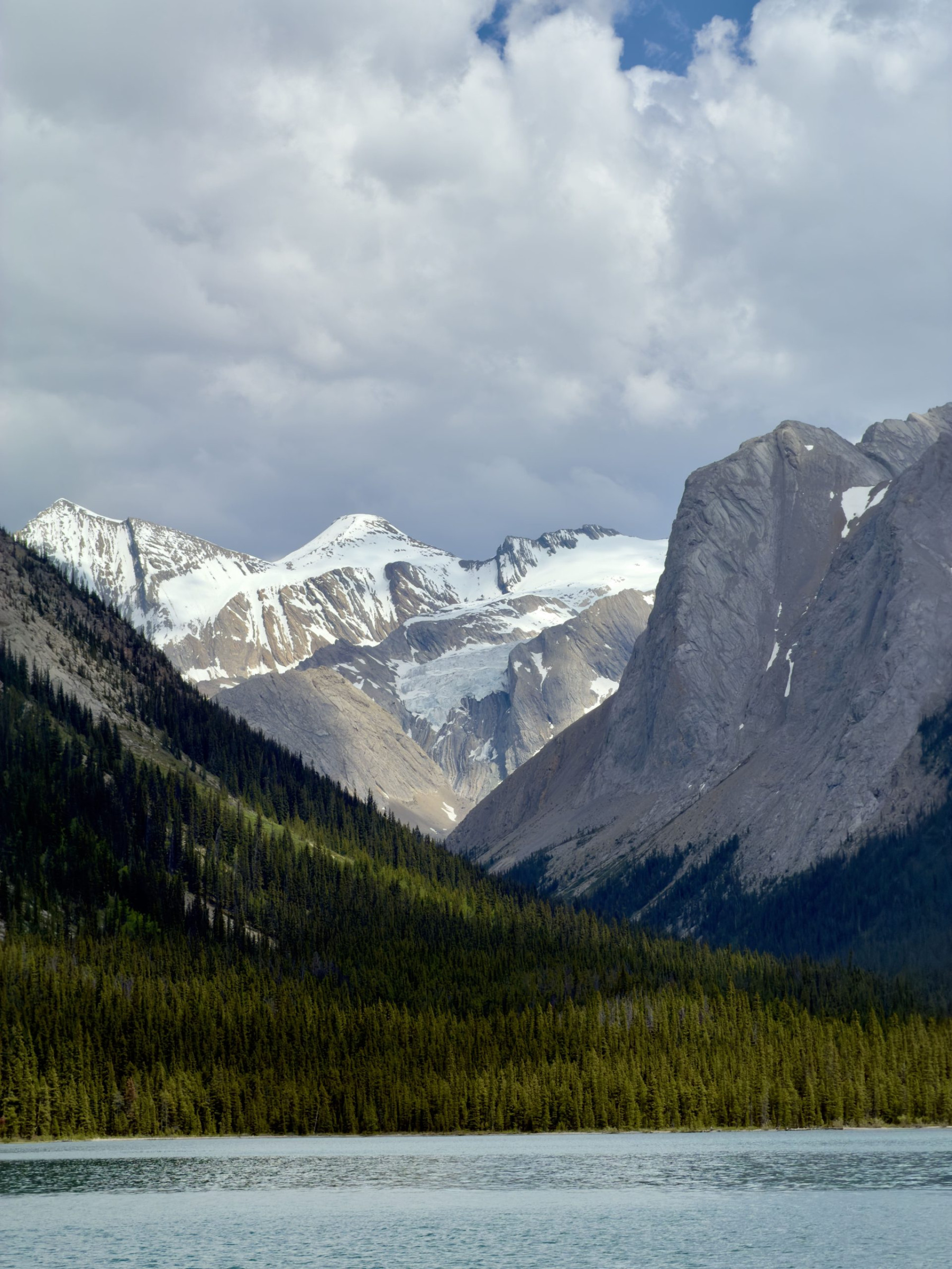 maligne lake creuer paisatge