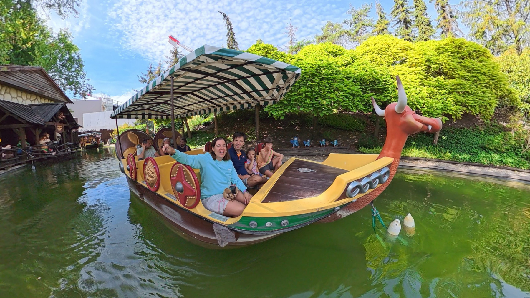parc asterix atraccions familiars suaus