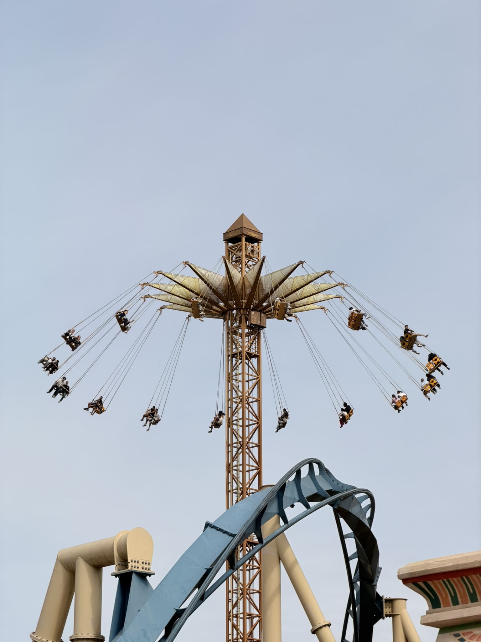 parc asterix atraccions fortes mes