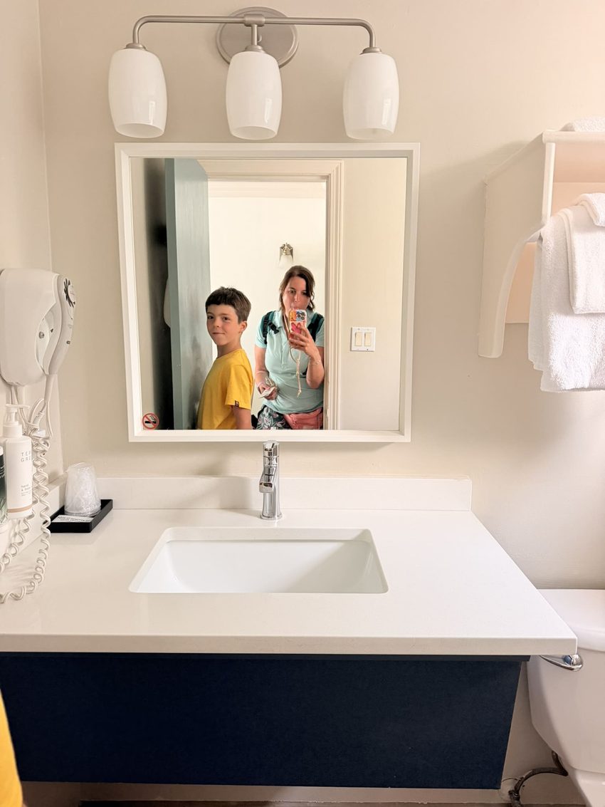 revelstoke motel 2
